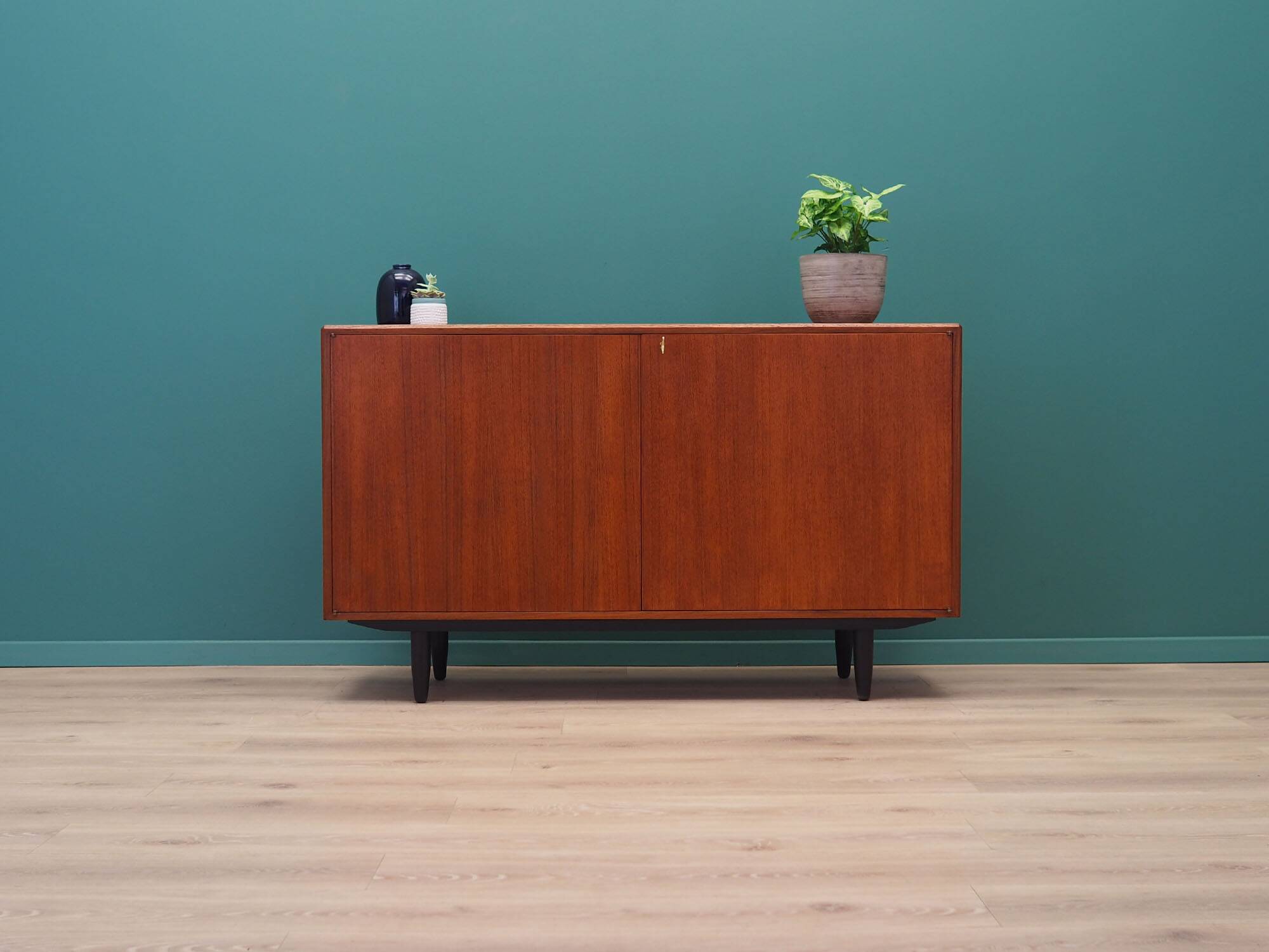 Teak cabinet, Scandinavian design, 1960s, designer: Bertil Fridhagen, manuf