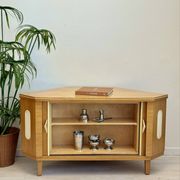 Cabinet de bar vintage « speakeasy »
