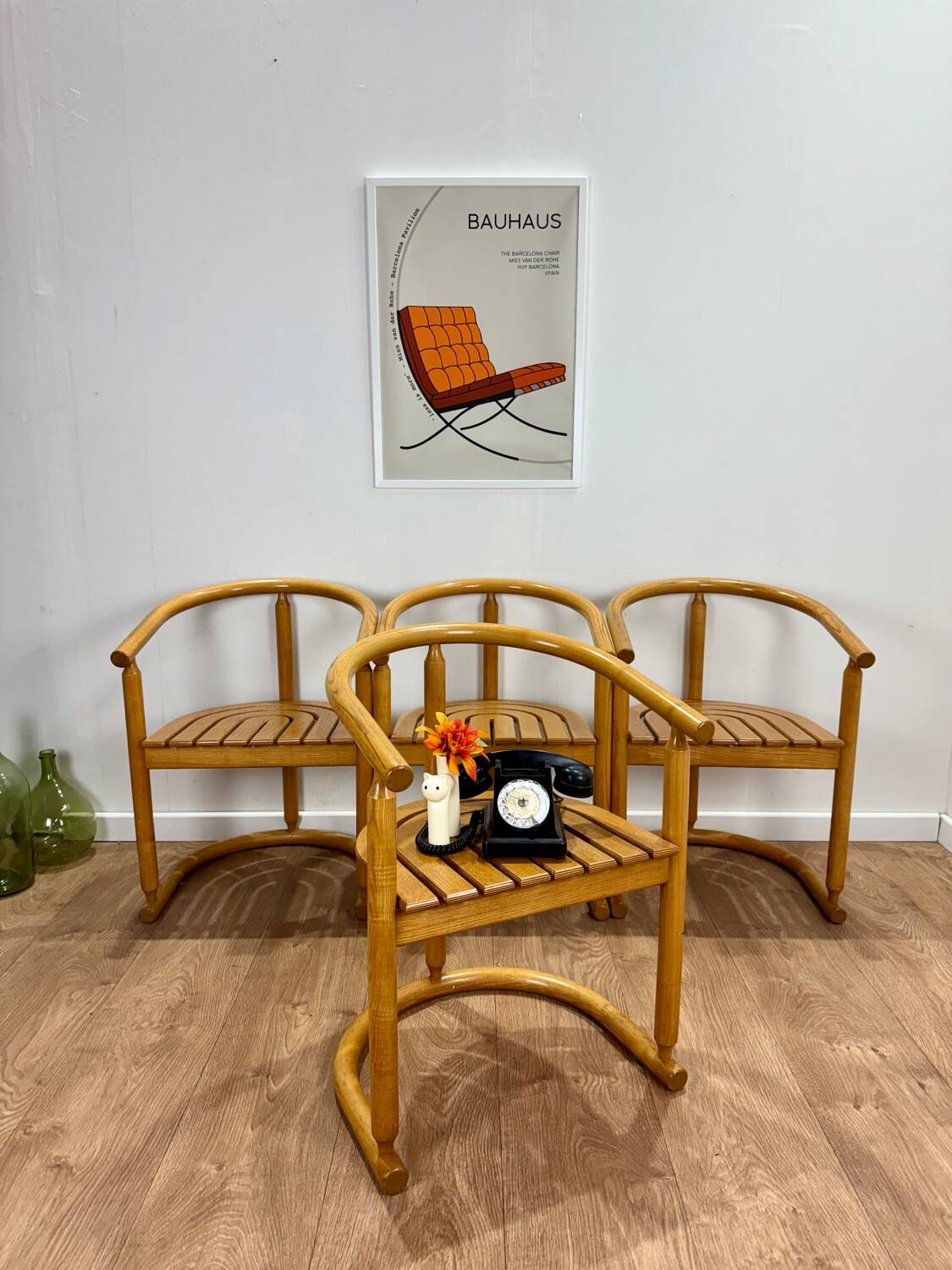 Allmilmö armchairs