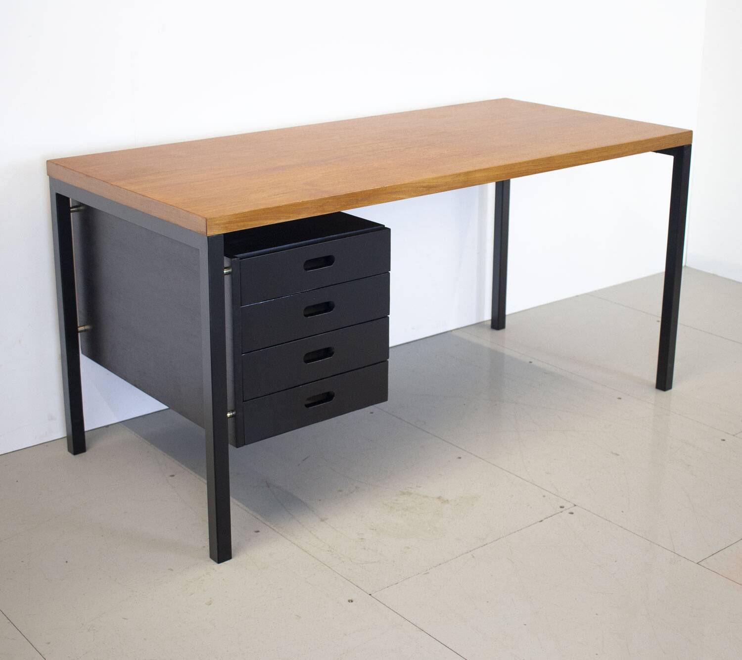 Bureau hollandais en teck et acier noir des années 1960