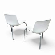Conçu par Poul Kjærholm / 1978/2007 Coque blanche / cuir blanc