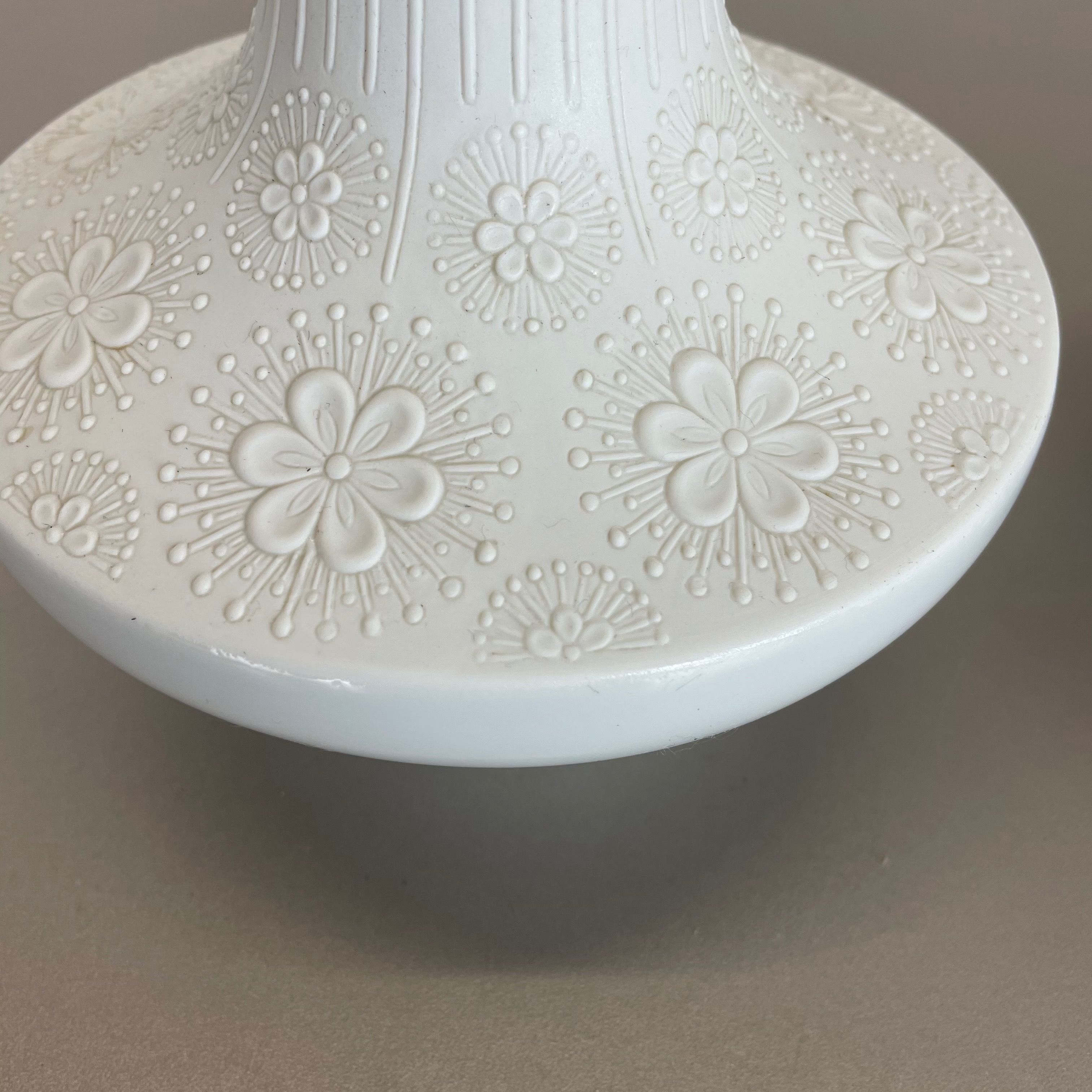 Set of 2 Op Art Biscuit Porcelain Ufo Vases by Edelstein Bavaria, Germany, 1970s