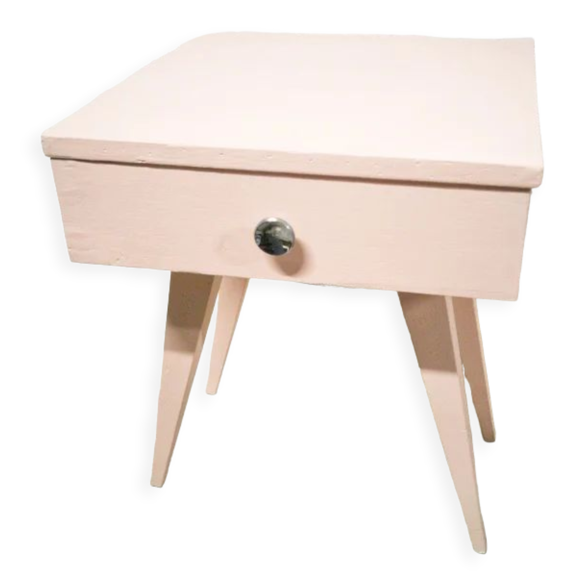 Girly vintage bedside