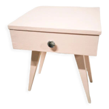 Girly vintage bedside