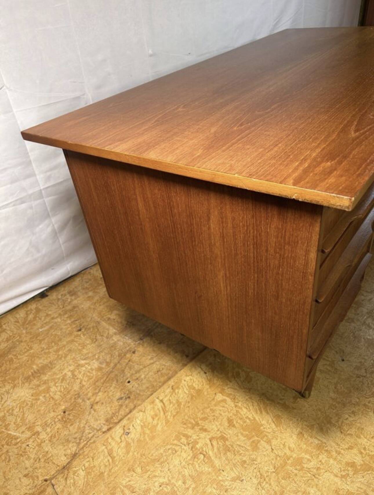Bureau vintage en teck des années 1960, design danois scandinave rétro du milieu du siècle