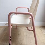 Fauteuil rétro vintage enfant métal et plastique esprit école mullca