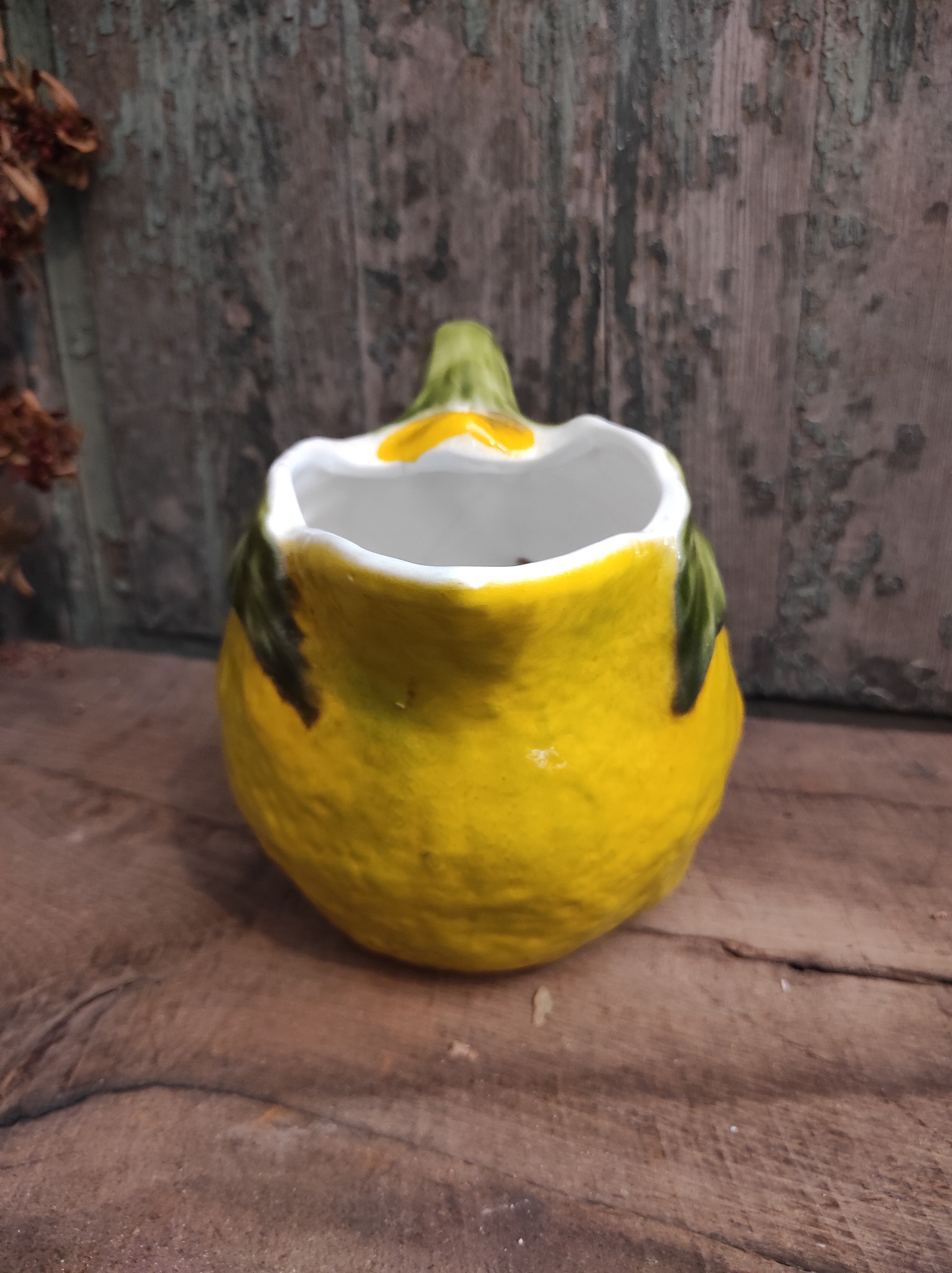 Cruche d’eau vintage en forme de citron
