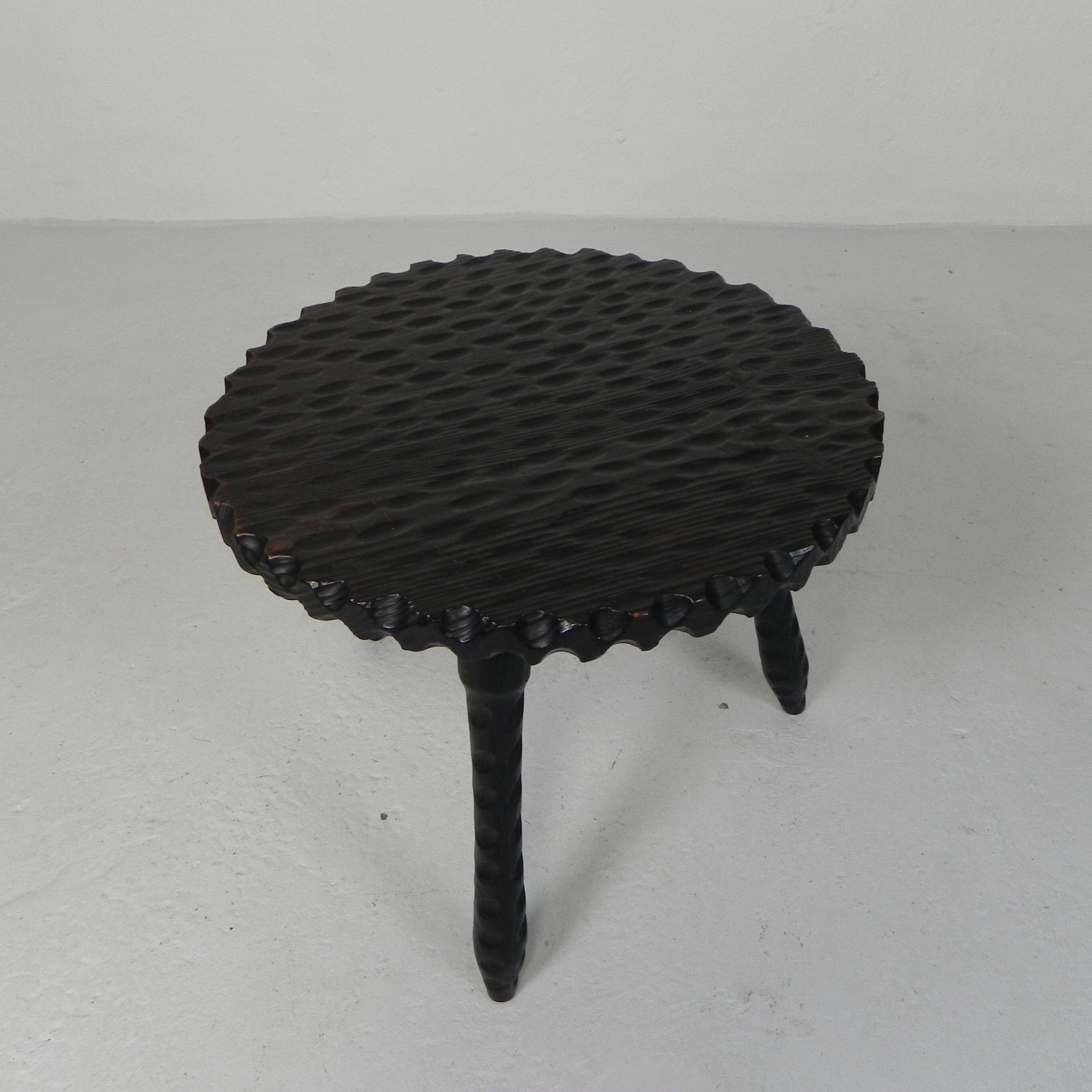 Set of 2 Spanish Brutalist chairs and coffee table, 1960s