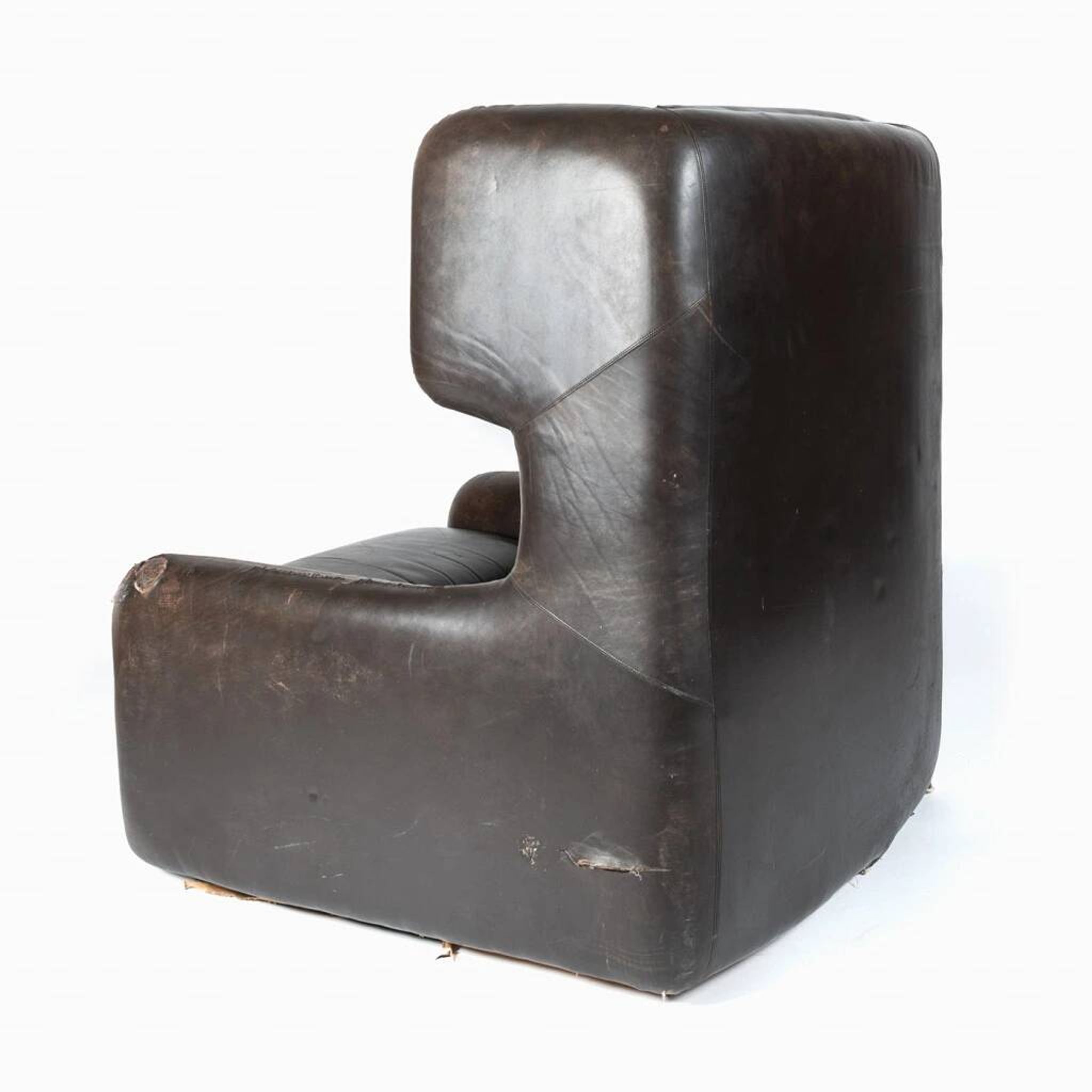 Fauteuil en cuir par Zbyněk Hřivnáč