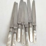 Antique table knives in mother-of-pearl and silver-plated metal