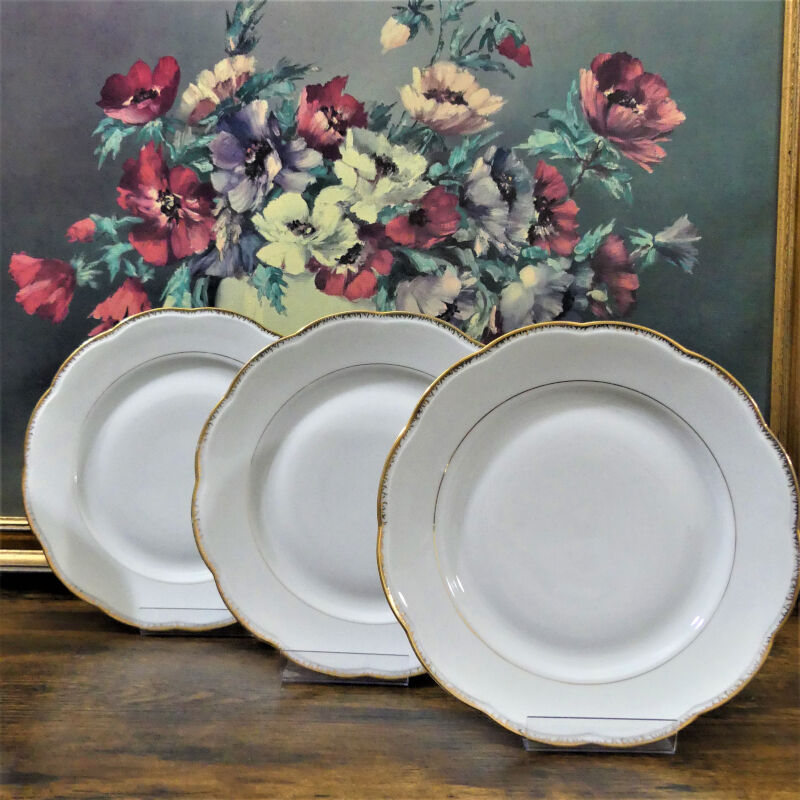 Vintage white and gold table service, antique table service