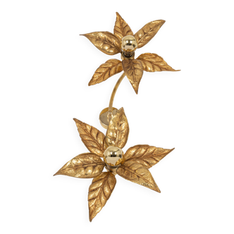 Large double flower wall sconces in brass, Willy Daro style, 1970s.