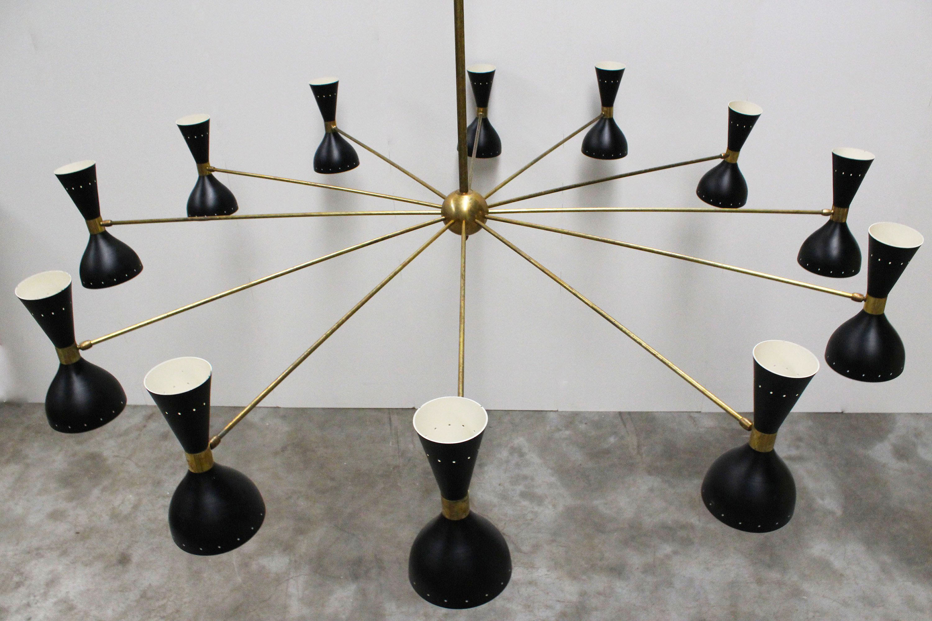 Very large chandelier Italian 24 lights Italian style years 50