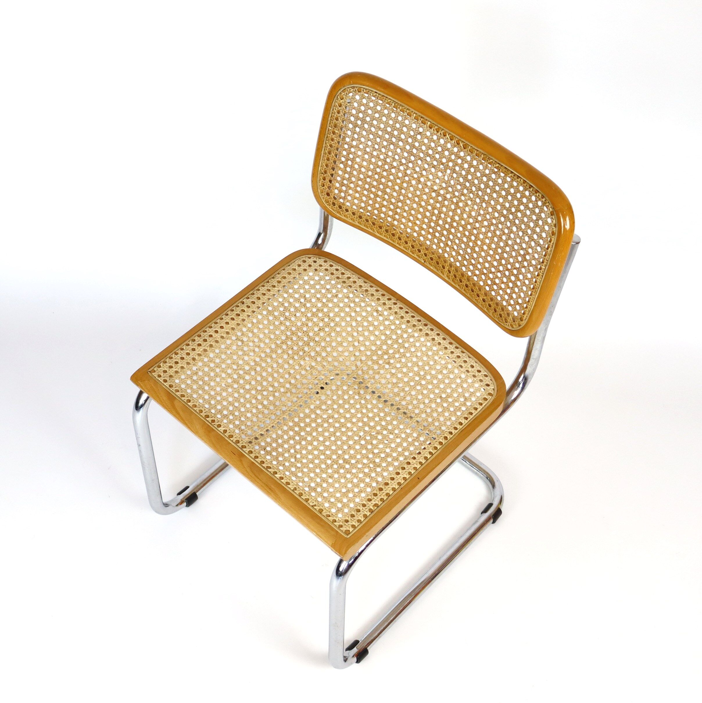 B32 chair by Marcel Breuer