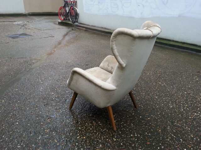 Bergere Chair Scandinavian flesh wingback wing 50 years