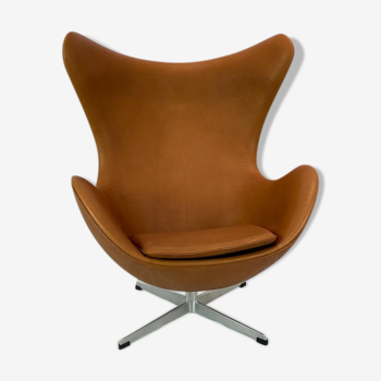 Fauteuil Egg, modèle 3316 par Arne Jacobsen et Fritz Hansen