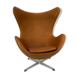 Egg chair, model 3316 by Arne Jacobsen and Fritz Hansen