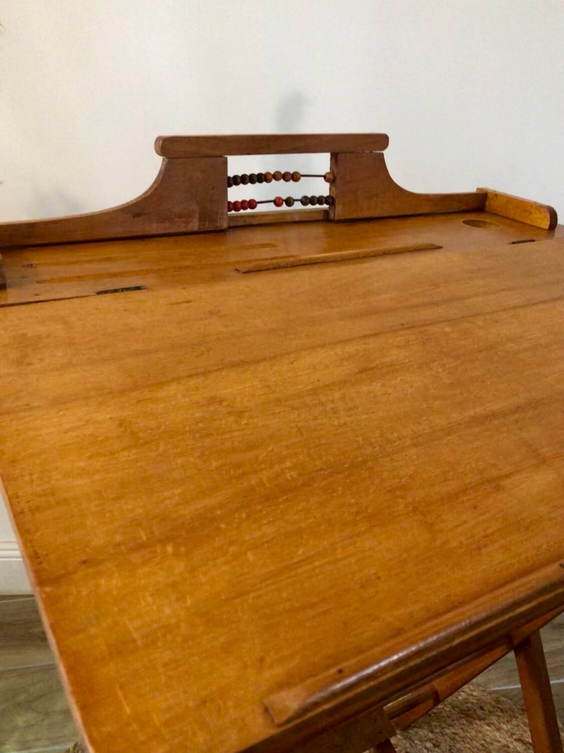 Clerc Pampo children's desk