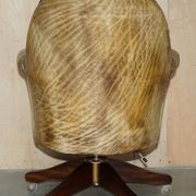 Chesterfield executive armchair in aniline leather