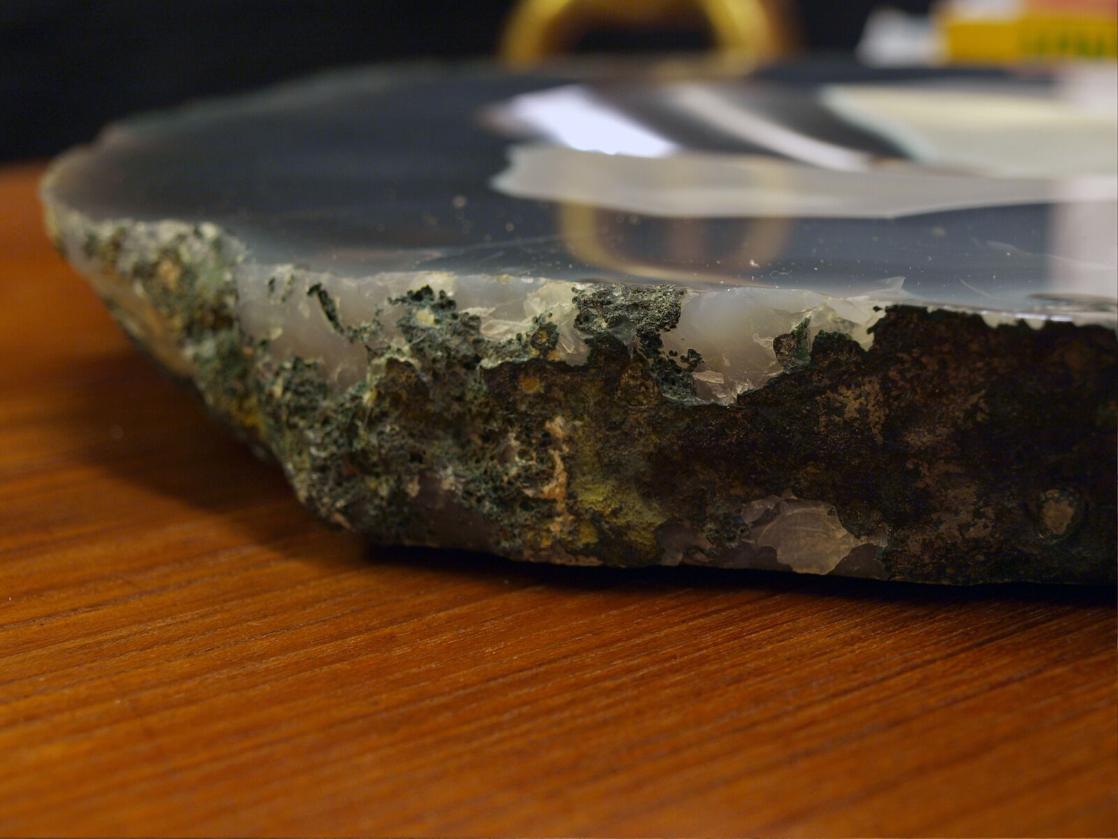 XXL crystallized agate ashtray