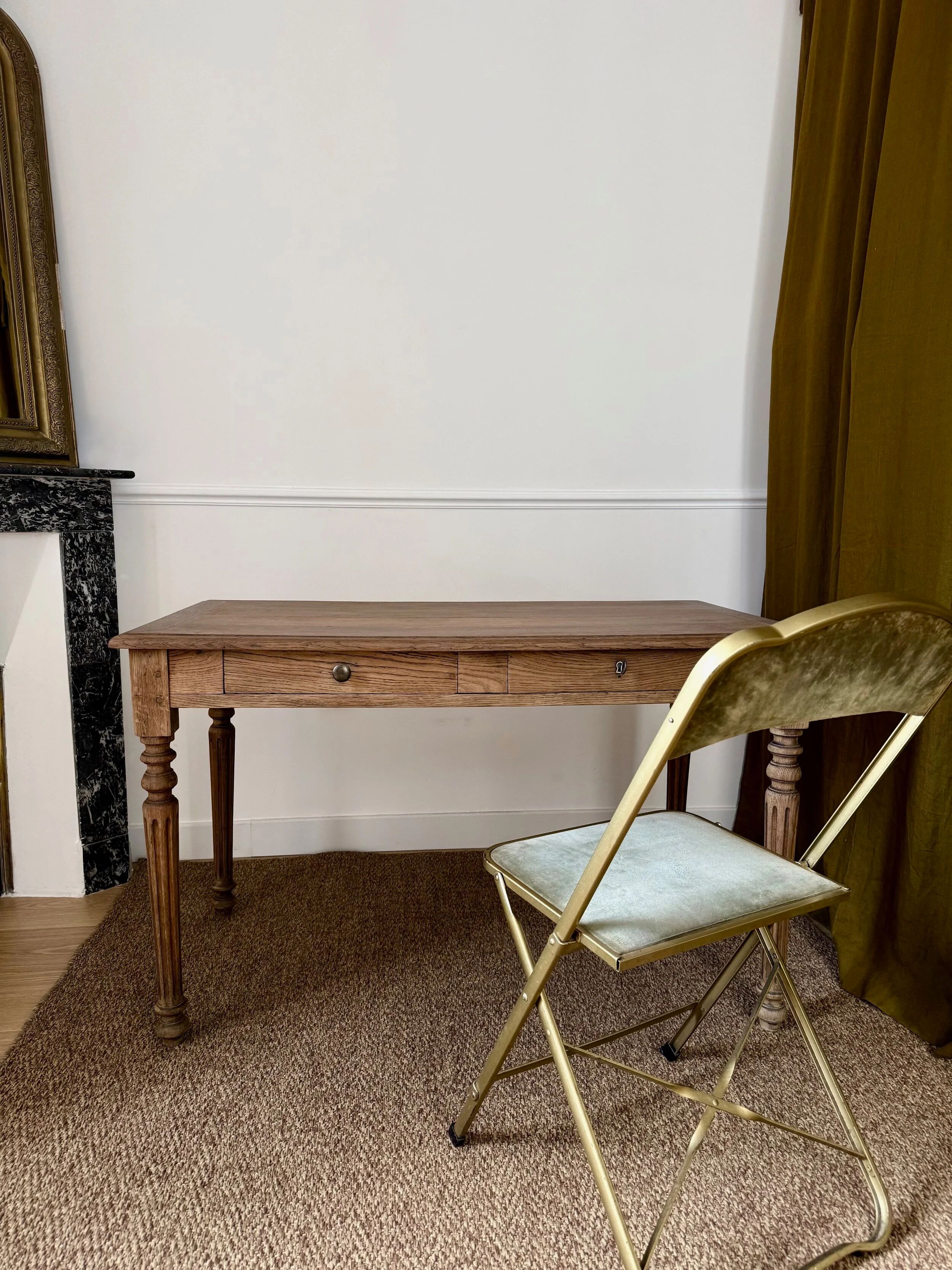 Bureau en chêne rénové