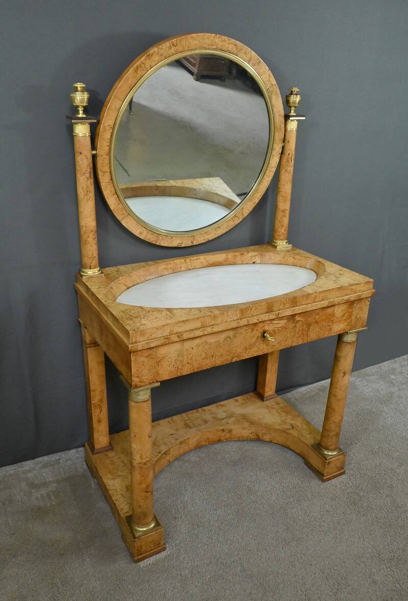 Dressing table in elm burl veneer, Empire period – Early 19th century