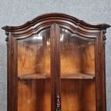 Louis XV style curved bookcase in solid walnut circa 1880-1900