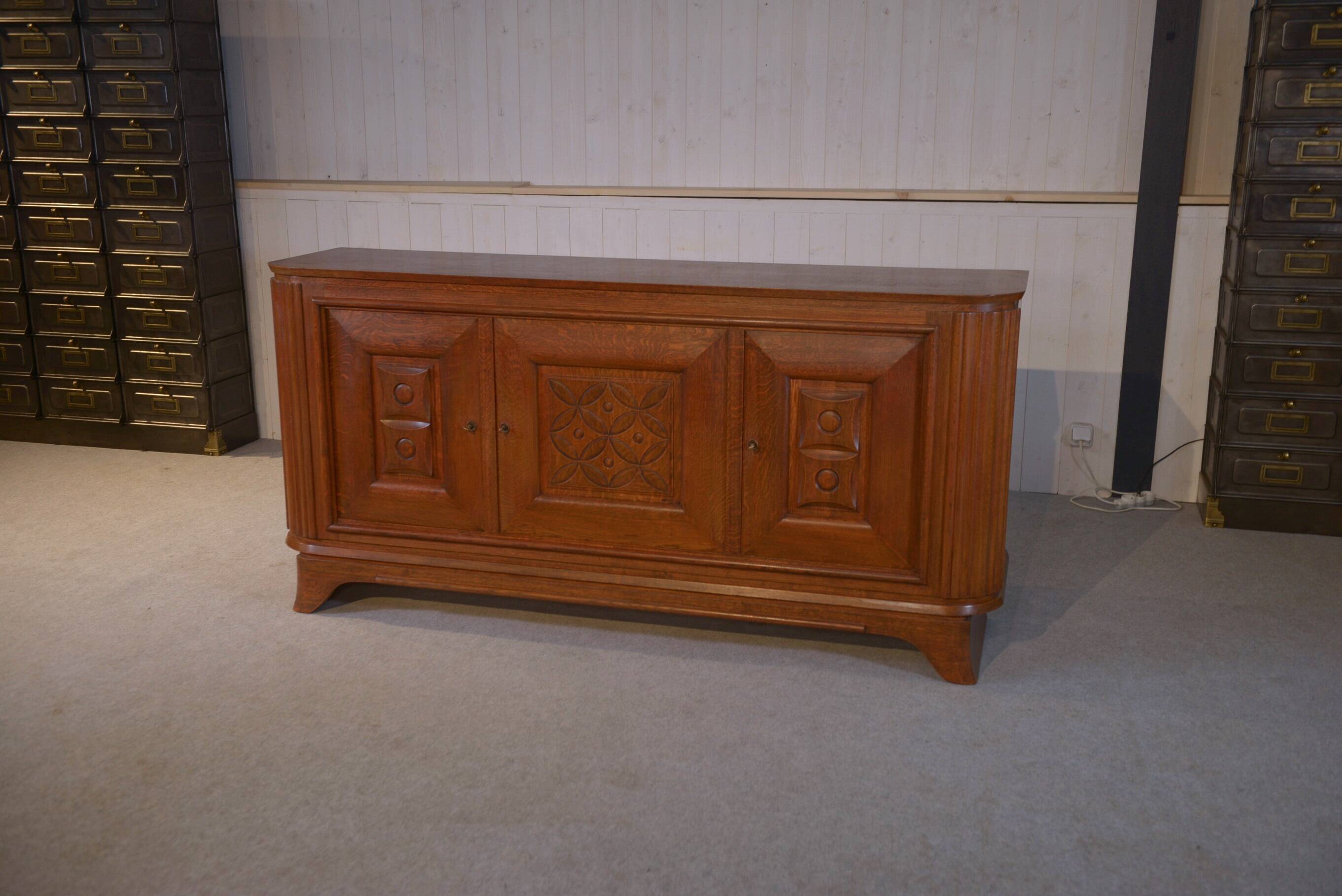 3-door sideboard in solid oak with curved legs, 1950s