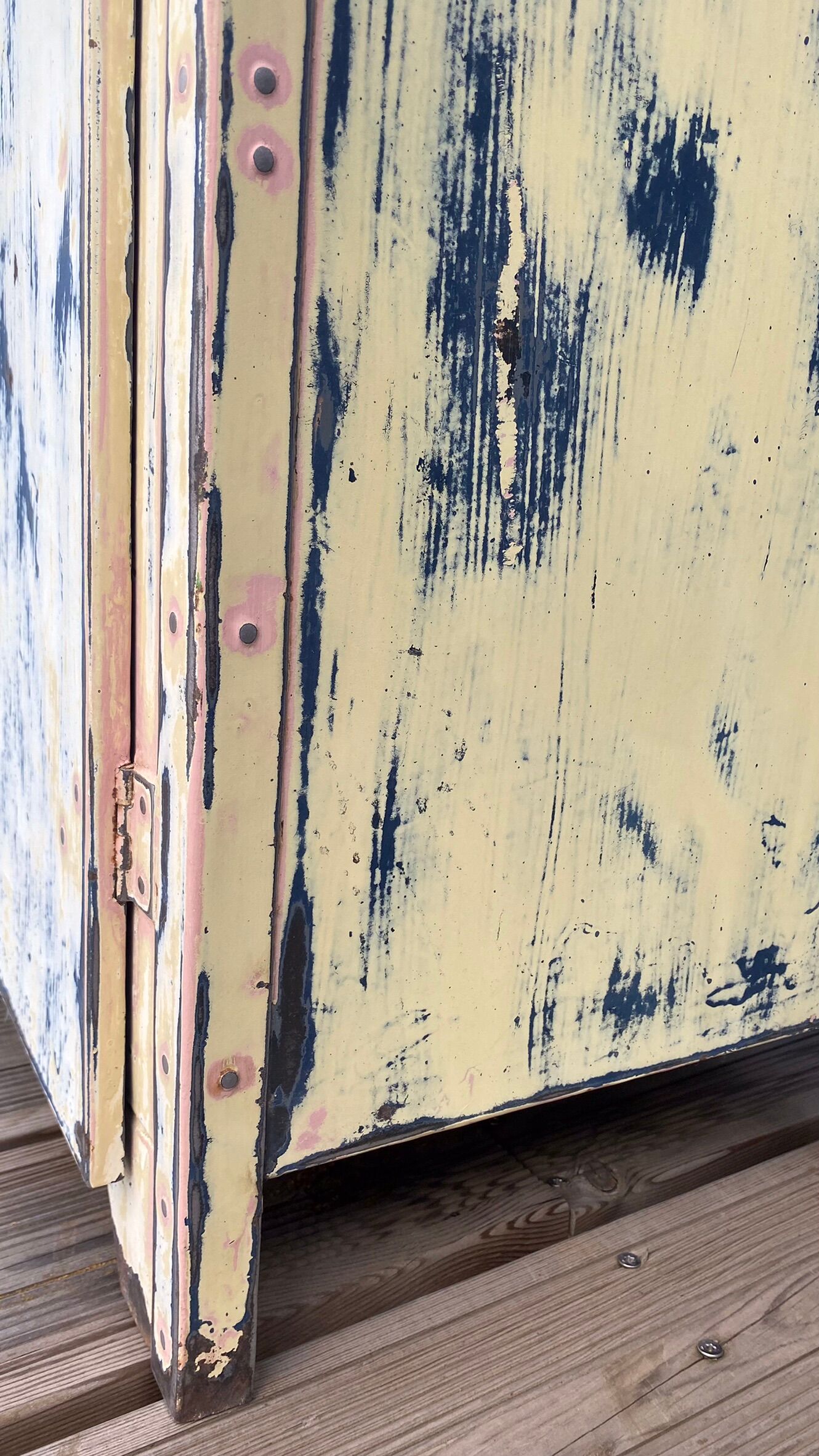 Metal workshop furniture
