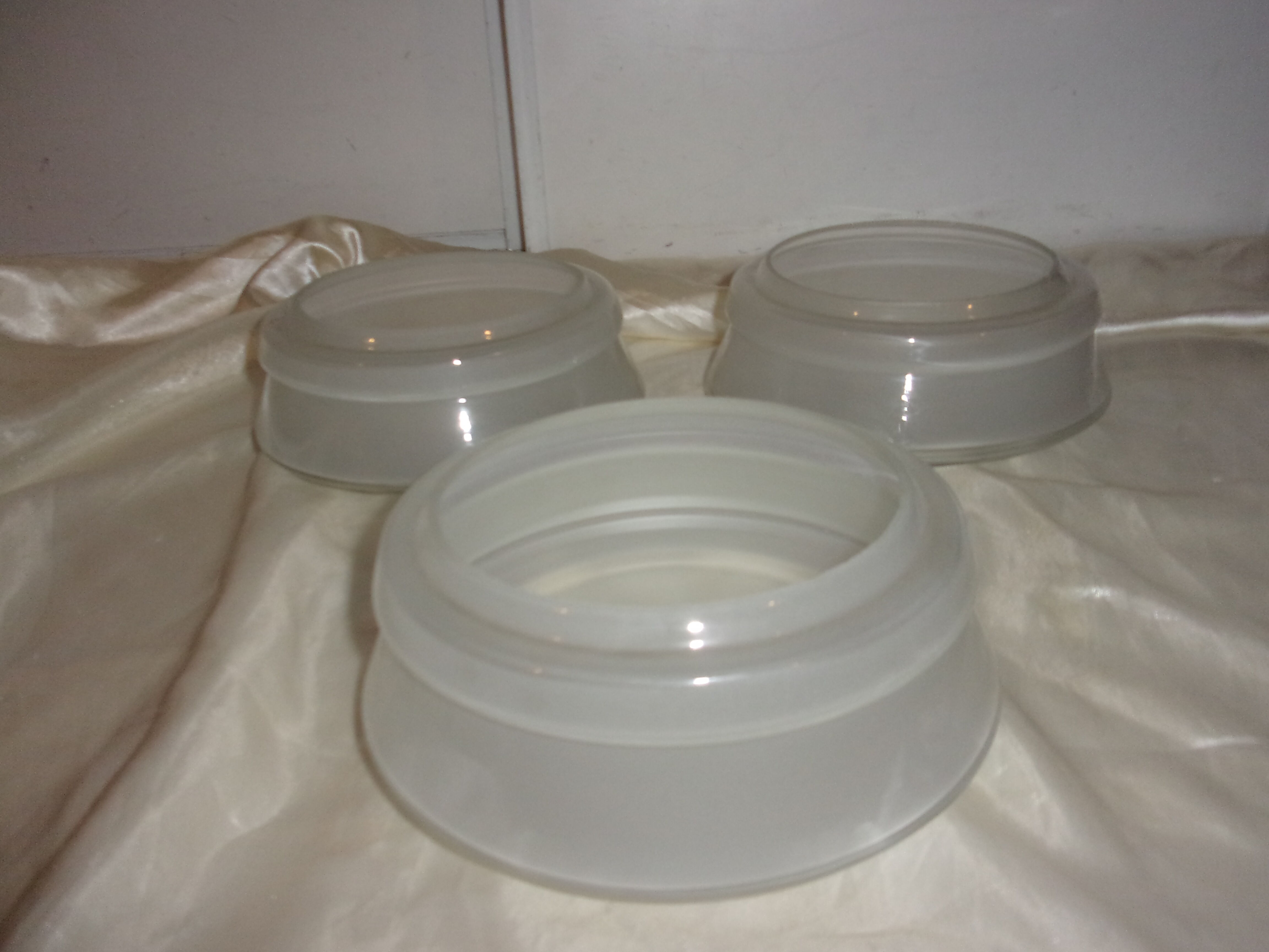 Set of 3 old cup globes