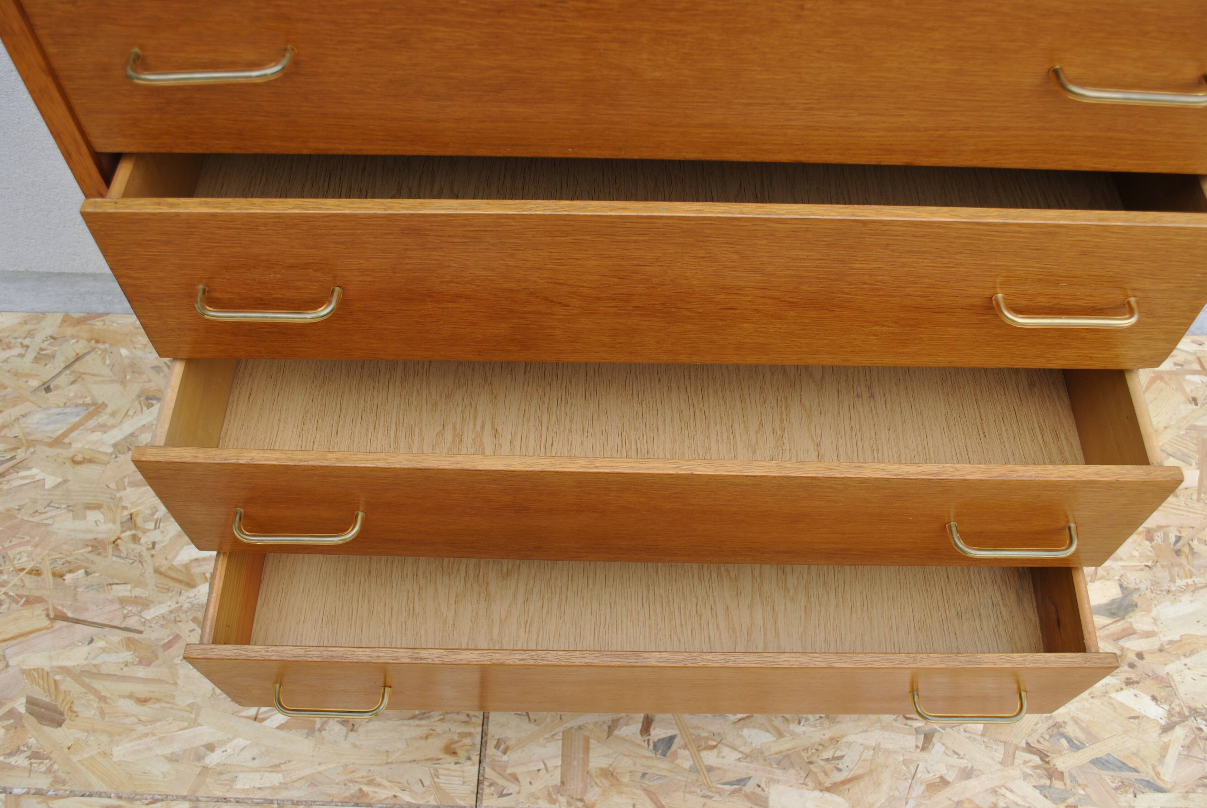 Hairdresser's commodity 1970