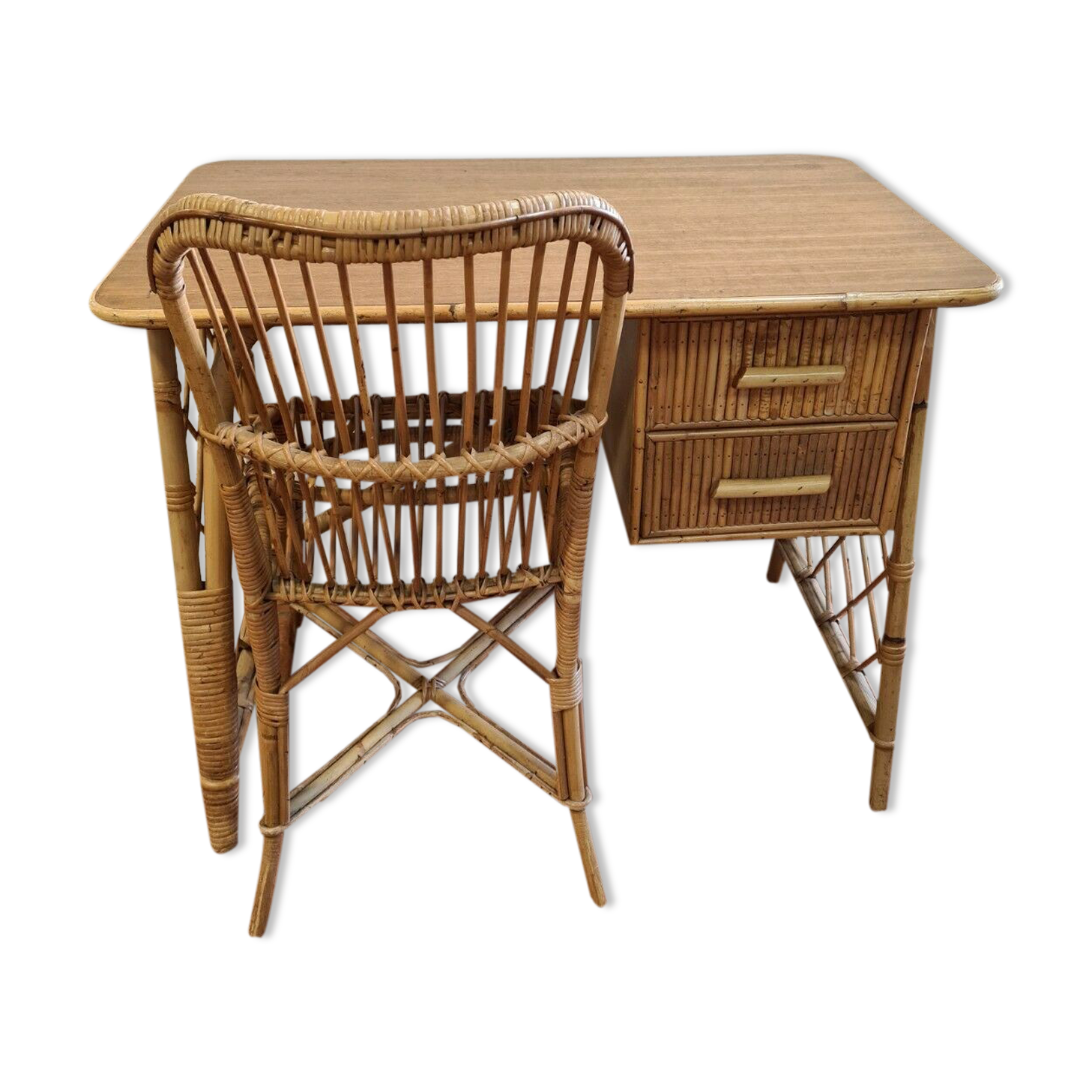 Vintage rattan desk with his chair