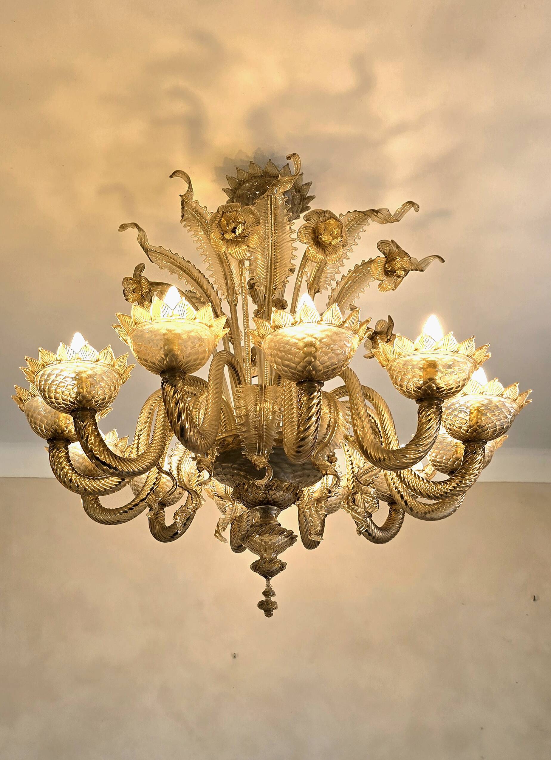 Large Murano glass chandelier – 12 lights – early 20th century