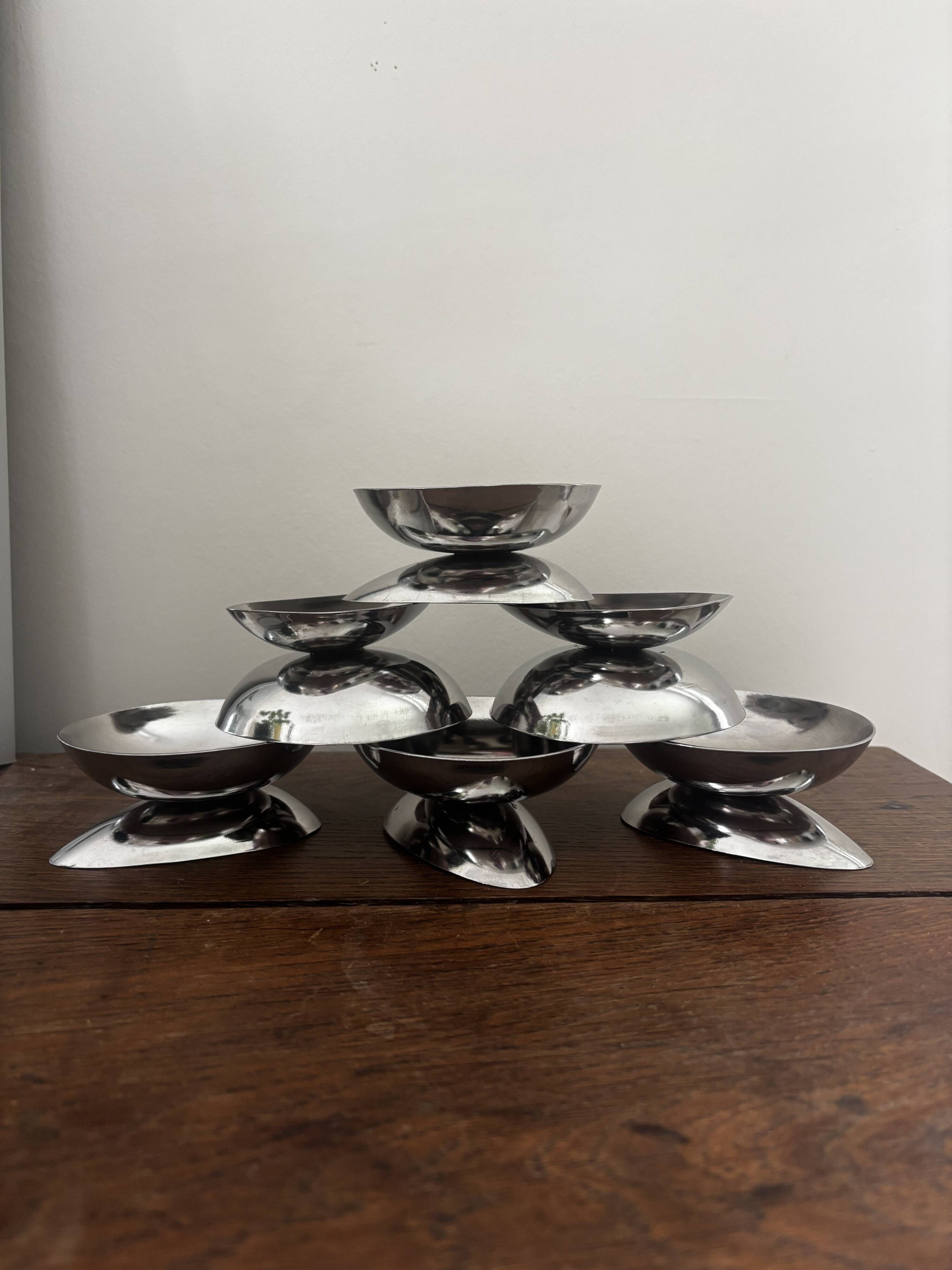 Vintage set of 6 stainless steel bowls, two-in-one design for ice cream and avocados.