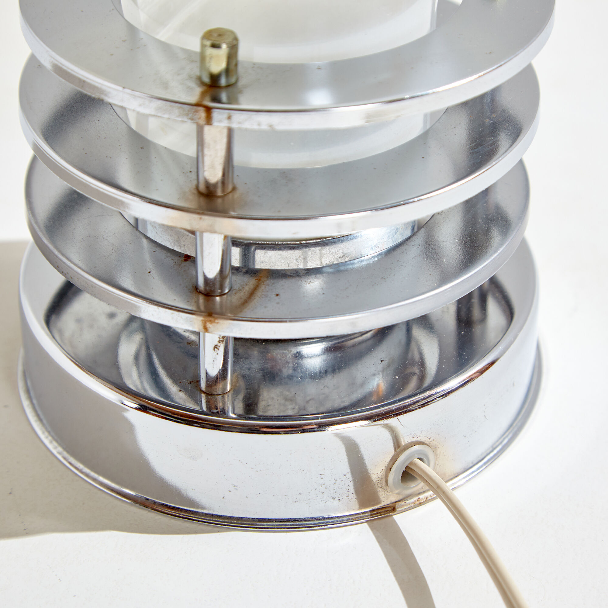 Table lamp with Murano glass lampshade