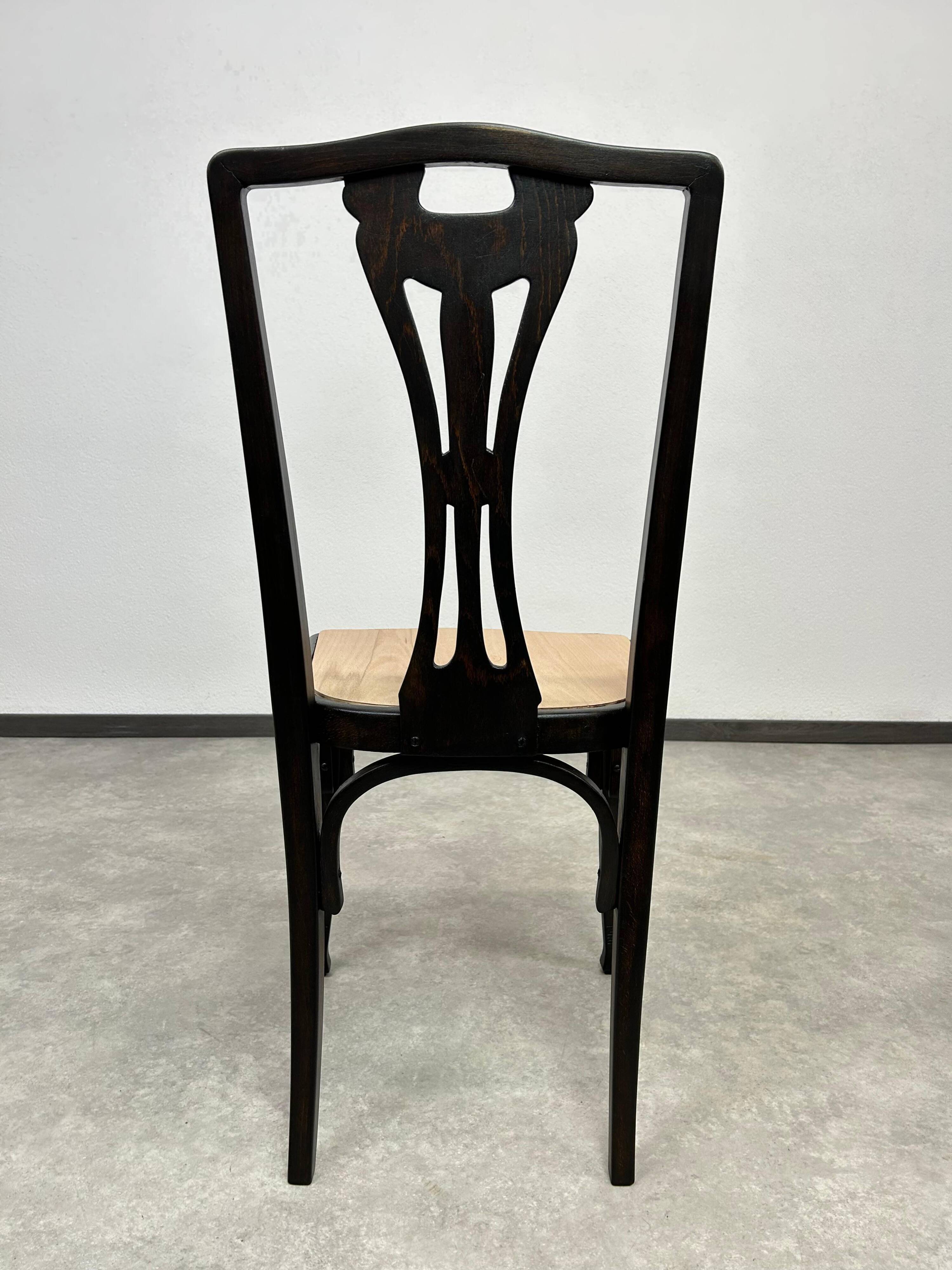 Set of 6 dining chairs no.319 by J&J Kohn