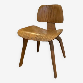 Charles & Ray Eames DCW chair (Herman Miller)