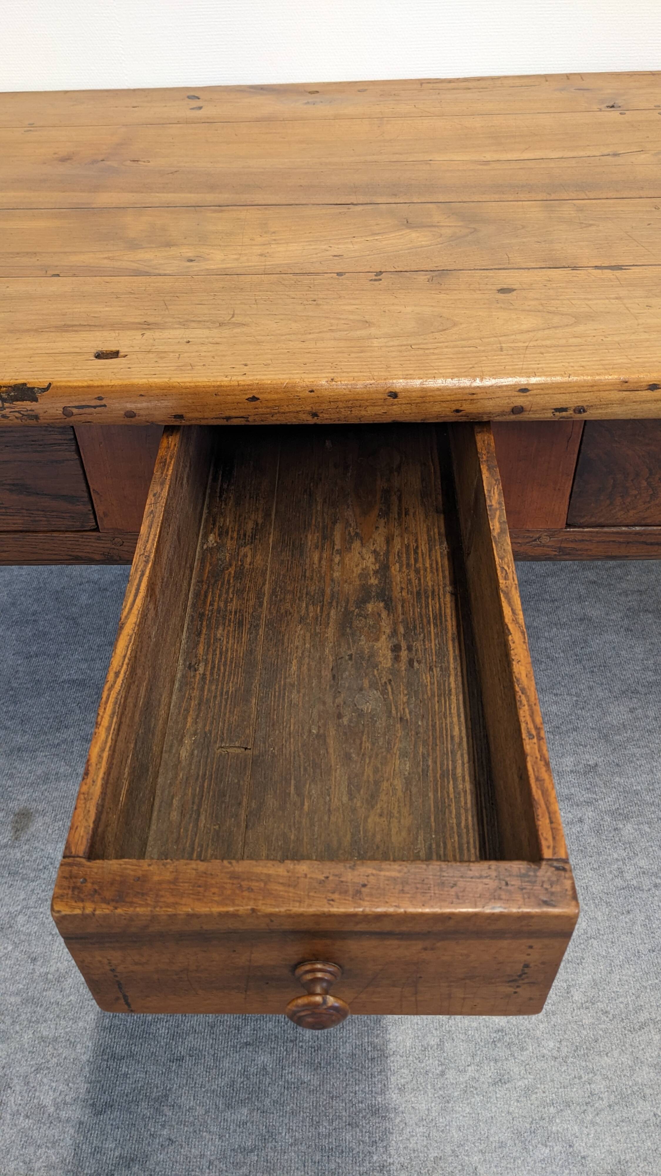 18th century Bresse farmhouse table in cherry wood