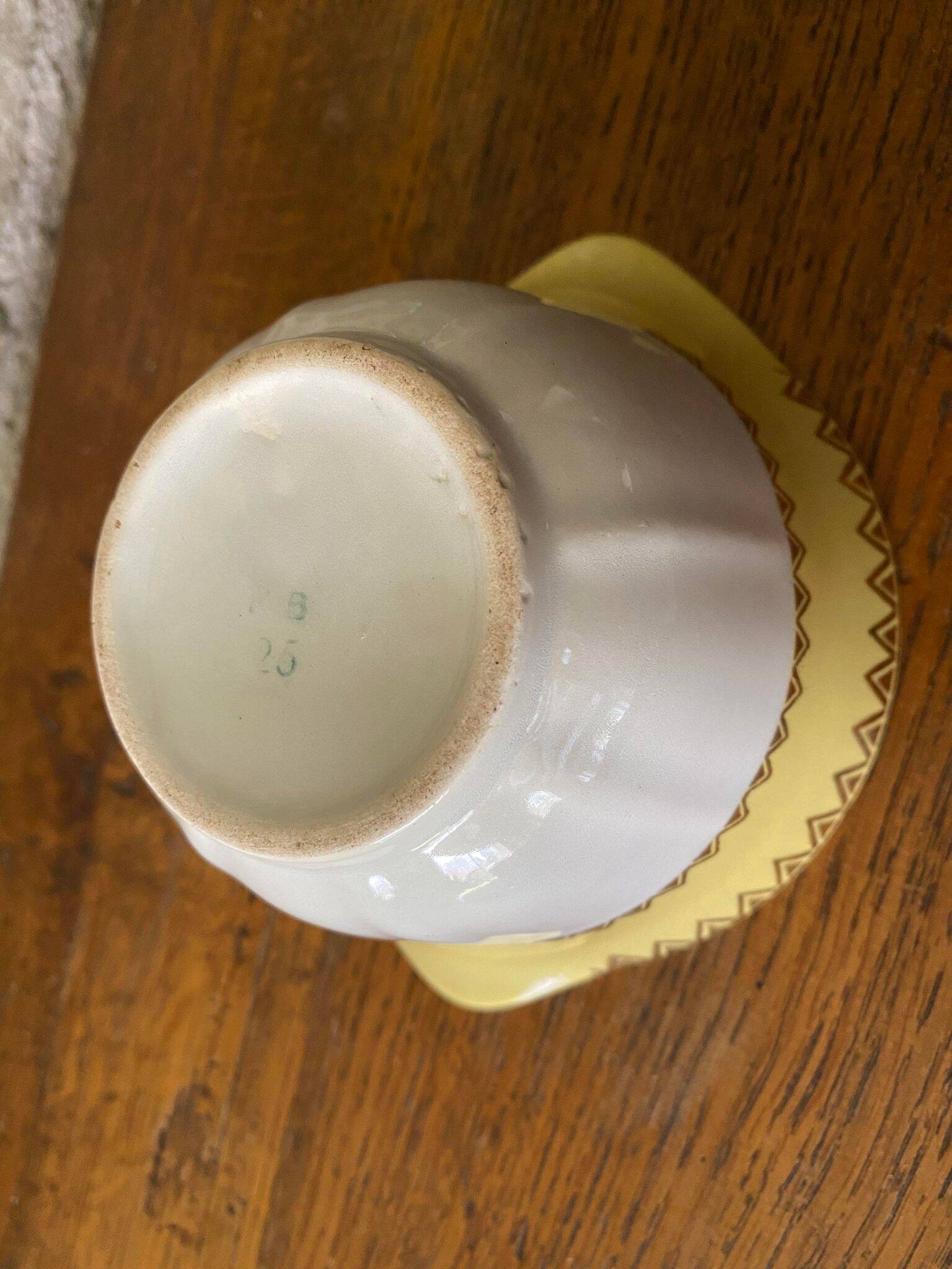 Sugar bowl or candy dish in white earthenware with yellow and gold frieze decoration
