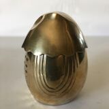 Empty box pockets owl