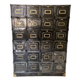 Strafor cabinet with flaps