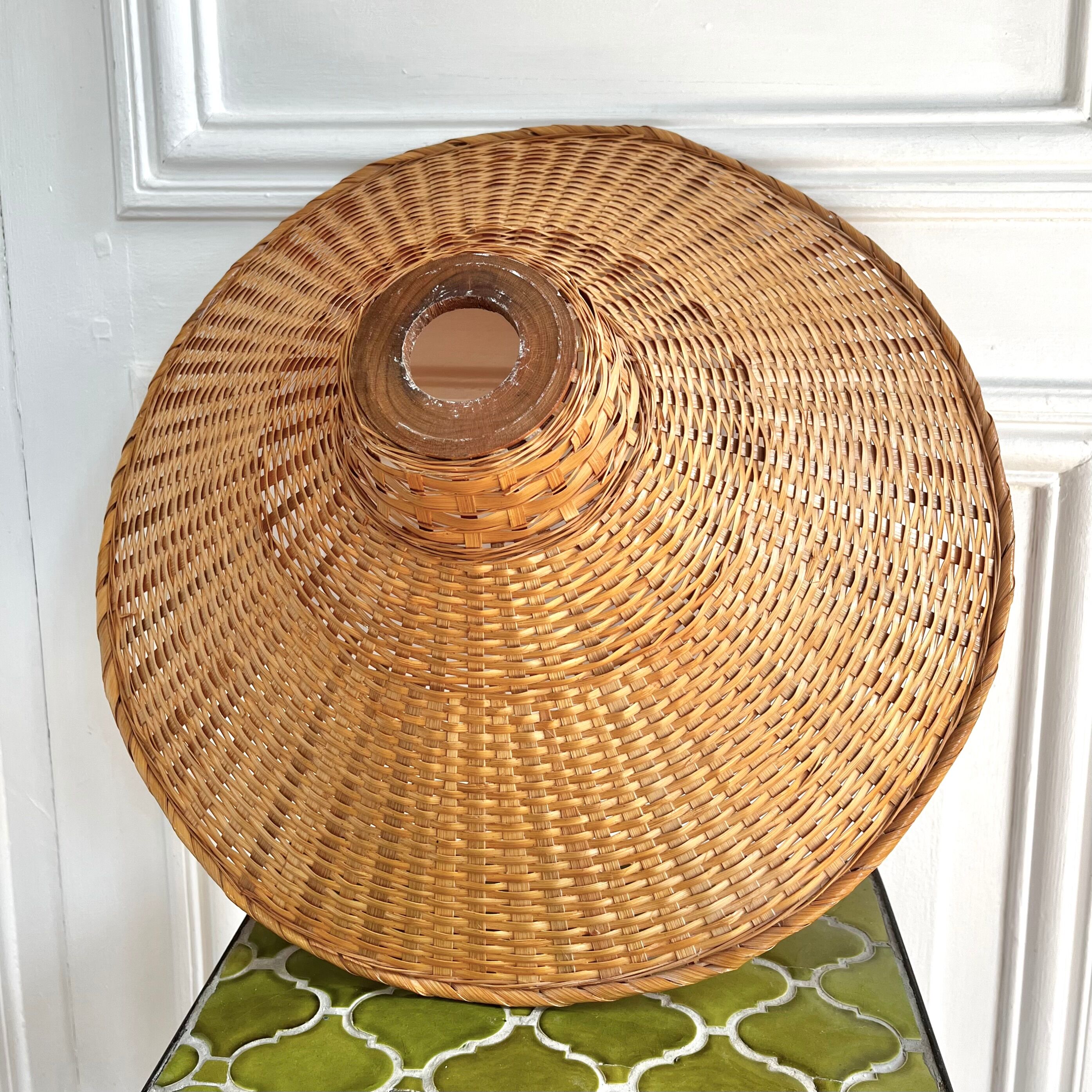 Suspension in woven wicker 70s