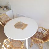 Scandinavian extendable table with butterfly extensions