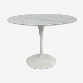 Table en marbre Tulip 107cm par Eero Saarinen pour Knoll 1970