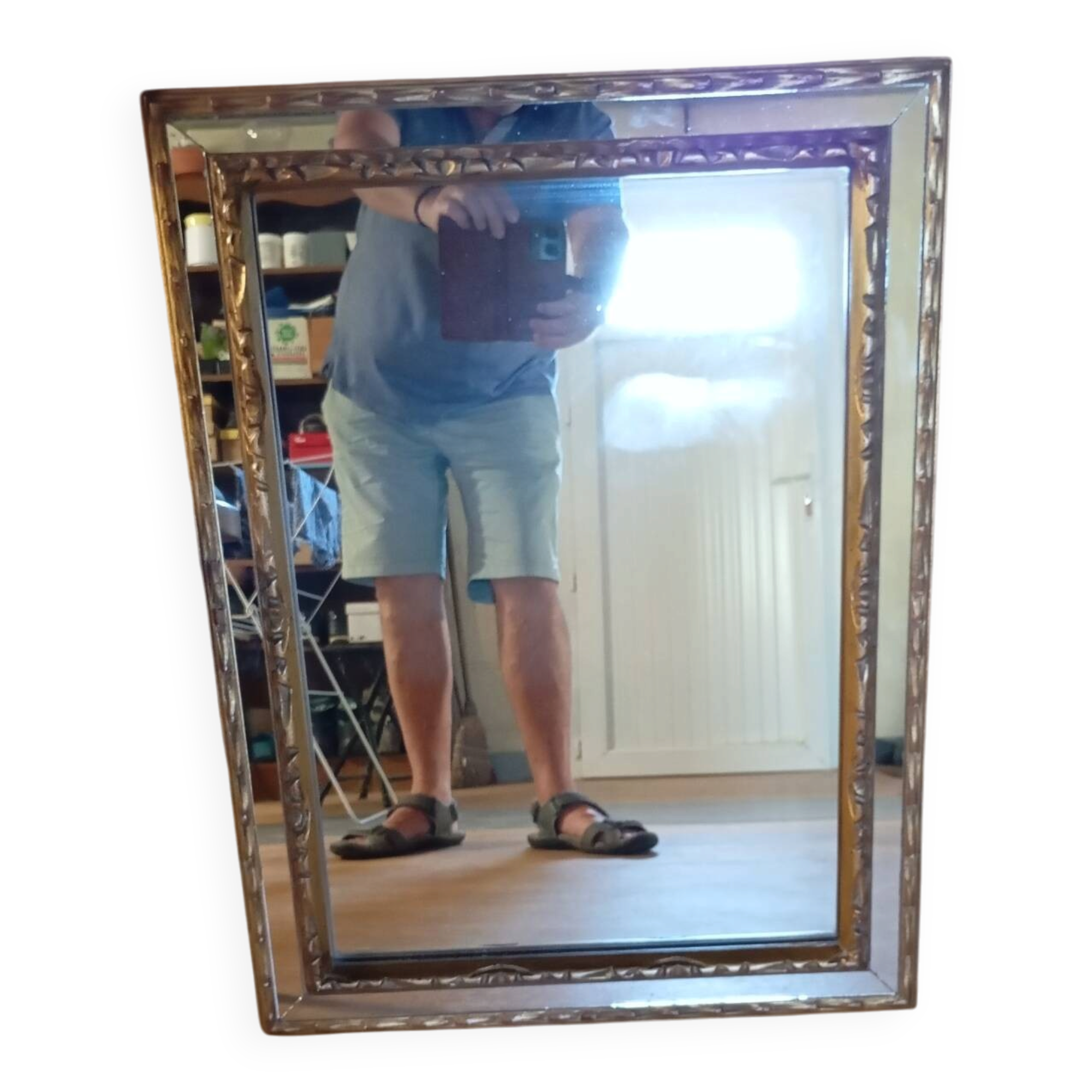 Antique wall mirror in gilded wood – Saint-Gobain glass