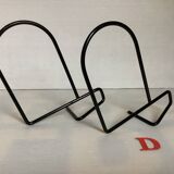 Pair of black metal bookends D