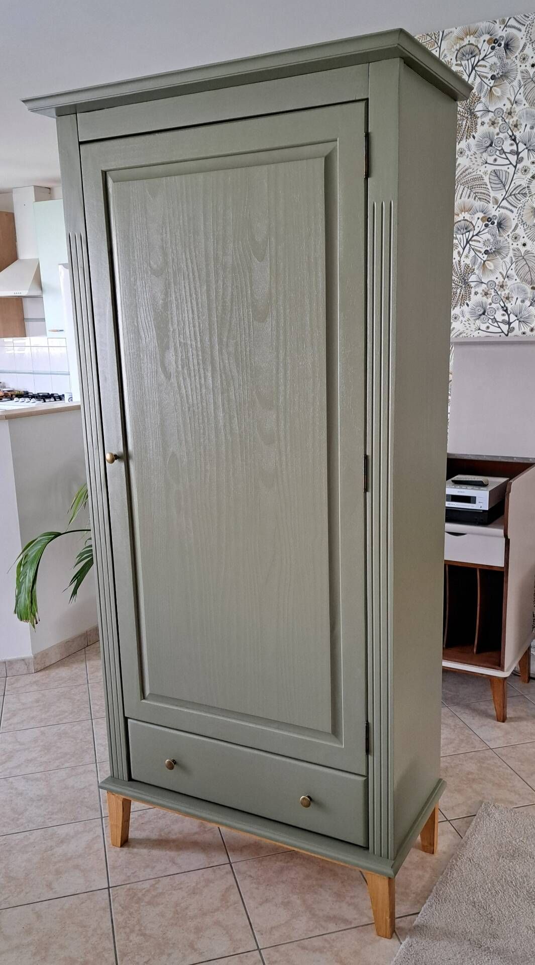 Wardrobe Rød Sødgren green Thisted