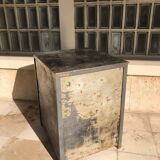 Metal workshop cabinet
