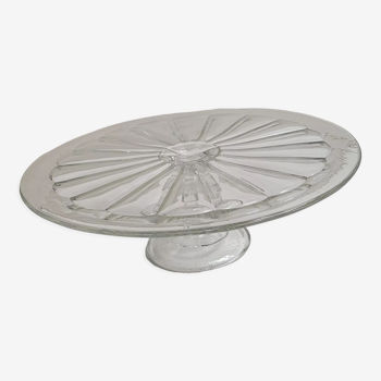 Standing dish for cake or pie