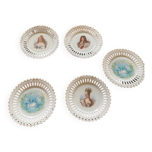 5 assiettes en porcelaine - fin